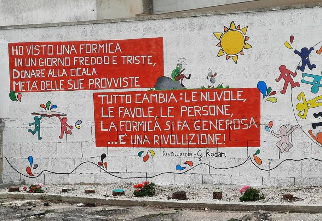 Il murales dei ragazzi della comunità di Cisternino
